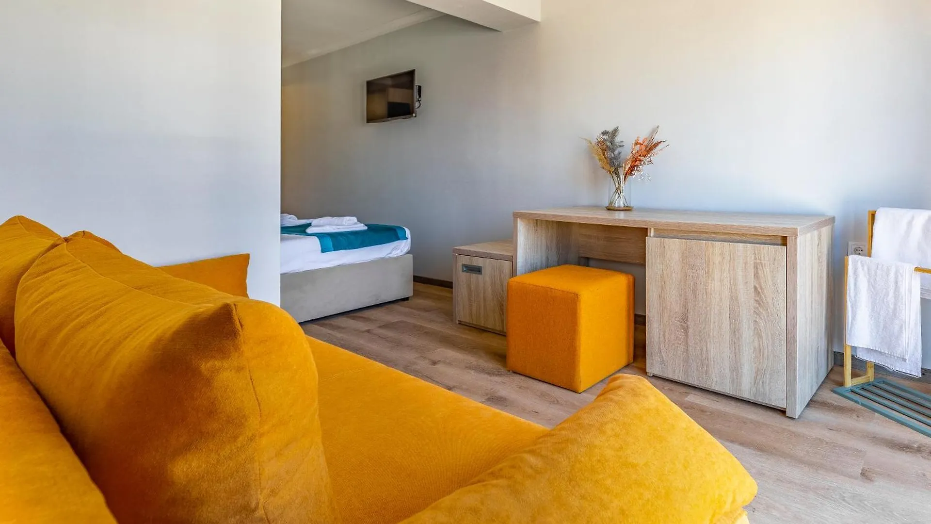 Hotel Koral ميدولين 3*,